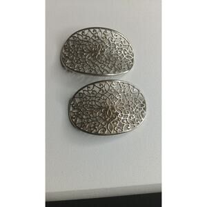 Silver toned Filigree Vintage 1960s Shoe Clips
